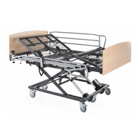 Cama bariátrica con carro elevador